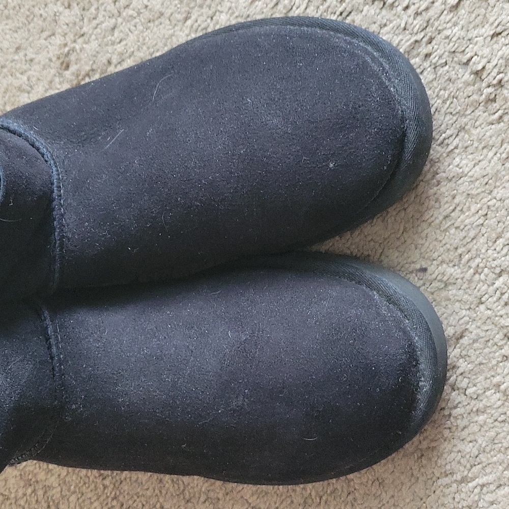 Ugg Bailey Button Mini - image 6